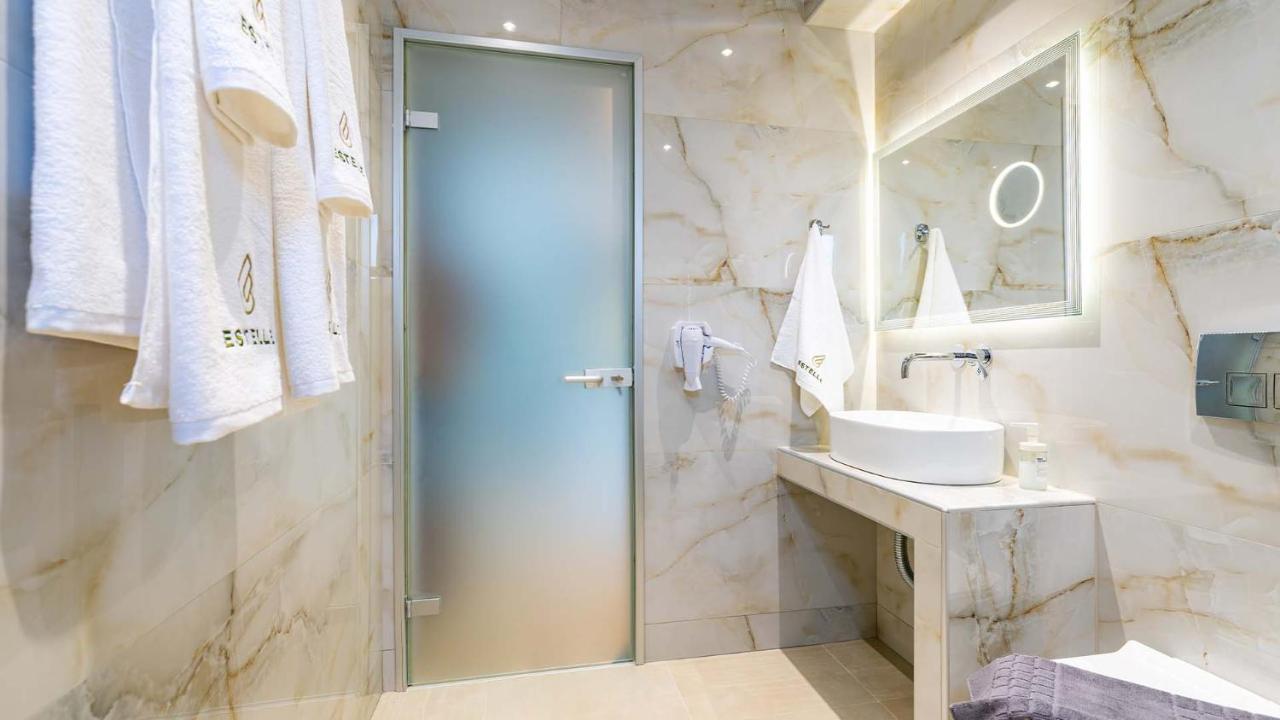 Estelle Family Luxury Apartments & Suites Jerakiní Kültér fotó